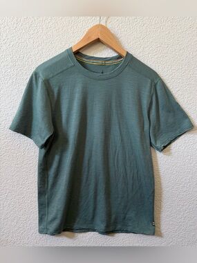 Smartwool Men’s Size Medium Merino Short Tee Shirt Green Outdoor/ Hiking